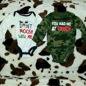 2 long sleeve shirts